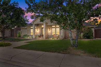 GORGEOUS Home on the T-Off of #7 North Hole - Green Tree Golf on Green Tree Country Club in Texas - for sale on GolfHomes.com, golf home, golf lot