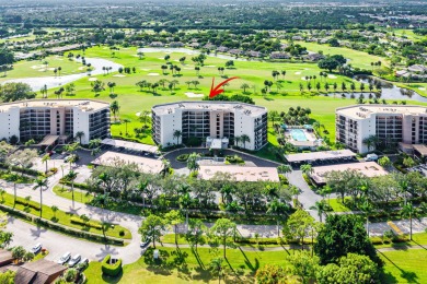 Gorgeous Views of Golf Course, pool and lake! 3 Full bedrooms on Fountains Golf and Country Club in Florida - for sale on GolfHomes.com, golf home, golf lot
