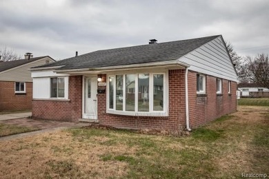 Welcome home to this charming 3-bedroom, 1-bathroom home in on Westland Municipal Golf Course in Michigan - for sale on GolfHomes.com, golf home, golf lot