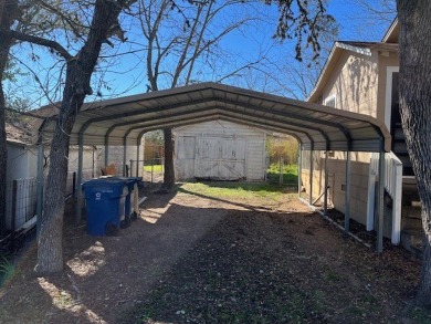 This charming two bedroom, one bath cottage is close to schools on Scott Schriener Municipal Golf Course in Texas - for sale on GolfHomes.com, golf home, golf lot