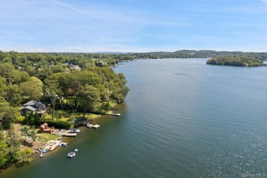 BOAT! SWIM! FISH!
Enjoy the ultimate lake lifestyle in this on Mahopac Golf Club in New York - for sale on GolfHomes.com, golf home, golf lot