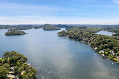 BOAT! SWIM! FISH!
Enjoy the ultimate lake lifestyle in this on Mahopac Golf Club in New York - for sale on GolfHomes.com, golf home, golf lot