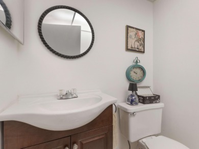 Cozy 1 bedroom 1.5 bathroom 1st floor Condo located in Kings on Addison Reserve in Florida - for sale on GolfHomes.com, golf home, golf lot