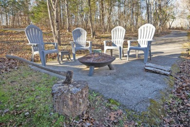 LAKE FRONT,LAKE VIEW & NEW DOCK 2022!PRIVATE - ON 1.23 ACRES! on Barren River State Park Golf Course in Kentucky - for sale on GolfHomes.com, golf home, golf lot