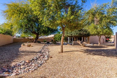 Don't miss this tastefully updated 2 bed + DEN, 2 bath home in on Oakwood Golf Club  in Arizona - for sale on GolfHomes.com, golf home, golf lot