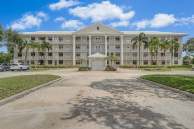 Beautiful 2BR/2BA home in WhiteHall at Camino Real, Boca Raton on The Country Club At Boca Raton in Florida - for sale on GolfHomes.com, golf home, golf lot