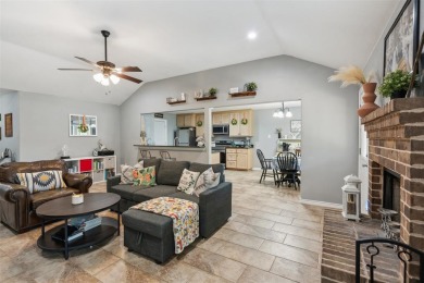 This charming 3 bedroom 2 bath home is nestled in the Holiday on Holiday Hills Country Club in Texas - for sale on GolfHomes.com, golf home, golf lot