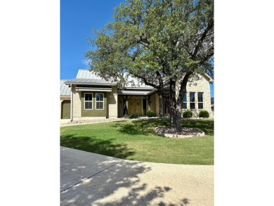 Lovely stand alone German Cottage in Comanche Trace with no on The Club At Comanche Trace in Texas - for sale on GolfHomes.com, golf home, golf lot