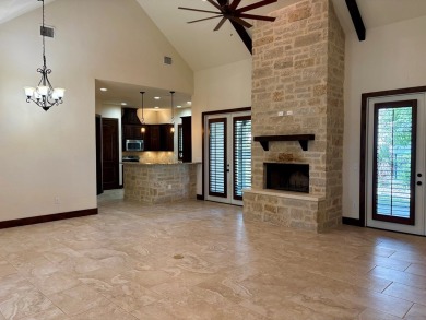 Lovely stand alone German Cottage in Comanche Trace with no on The Club At Comanche Trace in Texas - for sale on GolfHomes.com, golf home, golf lot