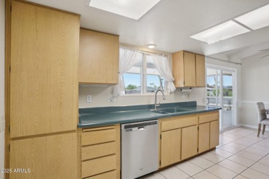 This well-maintained two bedroom and two bathroom Kaibab model on Pebblebrook Golf Course in Arizona - for sale on GolfHomes.com, golf home, golf lot