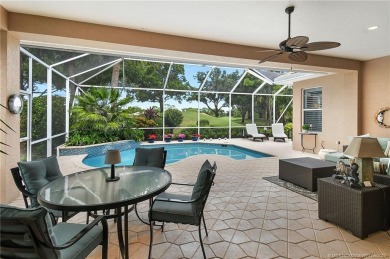 Beautifully maintained neighborhood home in renowned Willoughby on Willoughby Golf Club in Florida - for sale on GolfHomes.com, golf home, golf lot
