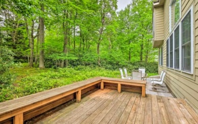 Welcome to Pinecrest Drive!
Nestled in the prestigious on Pinecrest Lake Golf and Country Club in Pennsylvania - for sale on GolfHomes.com, golf home, golf lot