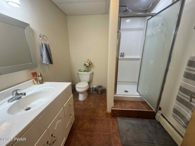 Welcome to this beautifully upgraded 4-bedroom home nestled in on The Hideout Golf in Pennsylvania - for sale on GolfHomes.com, golf home, golf lot