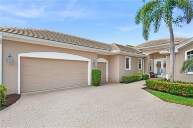 Beautifully maintained neighborhood home in renowned Willoughby on Willoughby Golf Club in Florida - for sale on GolfHomes.com, golf home, golf lot