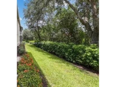 Beautiful! PROVINCE PARK gated-1st floor corner 3 bed/2 bath on Eastwood Golf Course in Florida - for sale on GolfHomes.com, golf home, golf lot