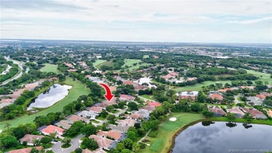 Beautifully maintained neighborhood home in renowned Willoughby on Willoughby Golf Club in Florida - for sale on GolfHomes.com, golf home, golf lot
