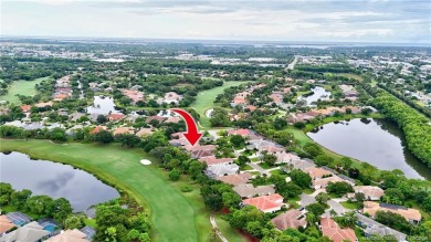 Beautifully maintained neighborhood home in renowned Willoughby on Willoughby Golf Club in Florida - for sale on GolfHomes.com, golf home, golf lot