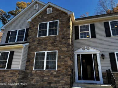 Welcome to Your Dream Home!Discover the perfect blend of luxury on Caesars Pocono Palace Resort in Pennsylvania - for sale on GolfHomes.com, golf home, golf lot