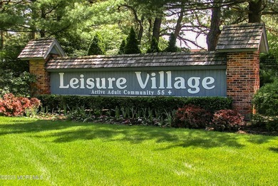 Welcome to Leisure Village, a 55+ community! This charming on Greenbriar Woodlands in New Jersey - for sale on GolfHomes.com, golf home, golf lot