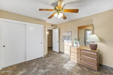 This Home features a SPACIOUS & INVITING 2-Bed, 2-Bath layout w/ on Grandview Golf Course in Arizona - for sale on GolfHomes.com, golf home, golf lot