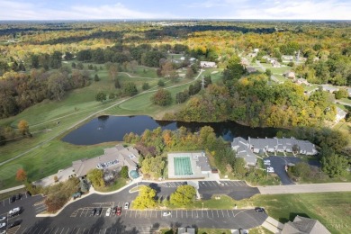 Spacious 2 bed, 3 bath condo with stunning golf course views on Royal Oak Country Club in Ohio - for sale on GolfHomes.com, golf home, golf lot