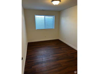 Come see this move-in ready rambler with a fully finished on Cranefield Golf Course in Utah - for sale on GolfHomes.com, golf home, golf lot