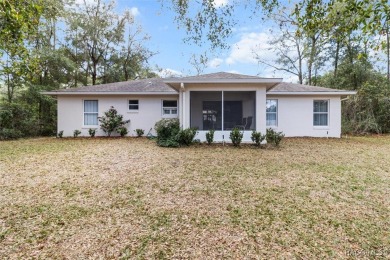 Neat, clean and MOVE-IN Ready and FURNISHED.  Just bring your on Citrus Springs Country Club in Florida - for sale on GolfHomes.com, golf home, golf lot