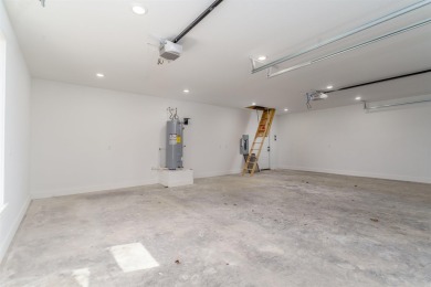 This 3 Bed, 2 bath home offers the perfect blend of style and on Balboa Golf Course in Arkansas - for sale on GolfHomes.com, golf home, golf lot