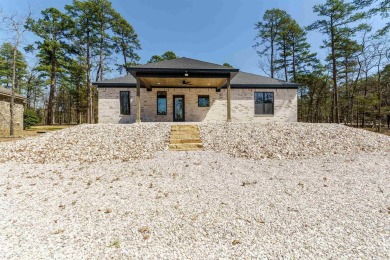 This 3 Bed, 2 bath home offers the perfect blend of style and on Balboa Golf Course in Arkansas - for sale on GolfHomes.com, golf home, golf lot