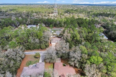 Neat, clean and MOVE-IN Ready and FURNISHED.  Just bring your on Citrus Springs Country Club in Florida - for sale on GolfHomes.com, golf home, golf lot