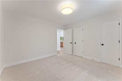 Fully Remodeled Gem Near Metfield Golf  NWA Trails is waiting on Bella Vista - Metfield Golf Complex and Country Club in Arkansas - for sale on GolfHomes.com, golf home, golf lot