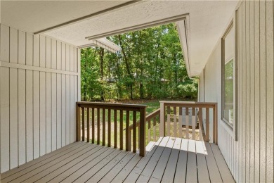 Fully Remodeled Gem Near Metfield Golf  NWA Trails is waiting on Bella Vista - Metfield Golf Complex and Country Club in Arkansas - for sale on GolfHomes.com, golf home, golf lot