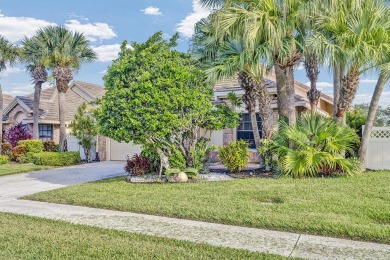 *Newer Roof**Lake View**Pool*--Welcome to Aberdeen! A state of on Aberdeen Golf and Country Club in Florida - for sale on GolfHomes.com, golf home, golf lot