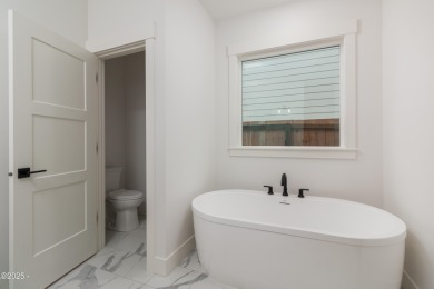 Quality one level New Construction home in the highly desirable on Chinook Winds Golf Resort in Oregon - for sale on GolfHomes.com, golf home, golf lot