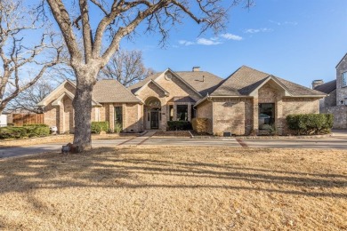 Located on a spacious GOLF COURSE LOT in Oakmont. This property on Oakmont Country Club in Texas - for sale on GolfHomes.com, golf home, golf lot