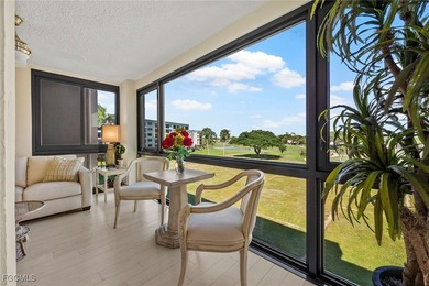 Beautifully Updated 3rd Floor Condo in Seven Lakes--a on Seven Lakes Golf and Tennis Community in Florida - for sale on GolfHomes.com, golf home, golf lot