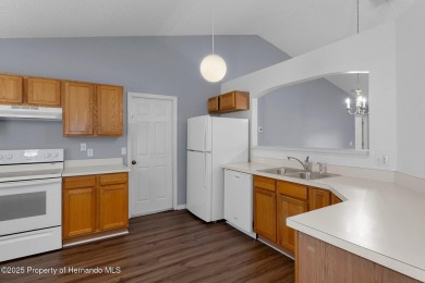 NEW PRICE!! Welcome to your home in the heart of Spring Hill on Timber Pines Golf Course in Florida - for sale on GolfHomes.com, golf home, golf lot