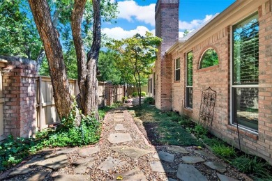Come see this GREAT zero lot line one story in the heart of on Stonebridge Ranch Country Club in Texas - for sale on GolfHomes.com, golf home, golf lot