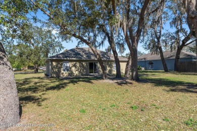 NEW PRICE!! Welcome to your home in the heart of Spring Hill on Timber Pines Golf Course in Florida - for sale on GolfHomes.com, golf home, golf lot