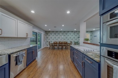 Under contract-accepting backup offers. Stunning Modern Pool on Clearwater Country Club in Florida - for sale on GolfHomes.com, golf home, golf lot
