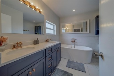 Under contract-accepting backup offers. Stunning Modern Pool on Clearwater Country Club in Florida - for sale on GolfHomes.com, golf home, golf lot