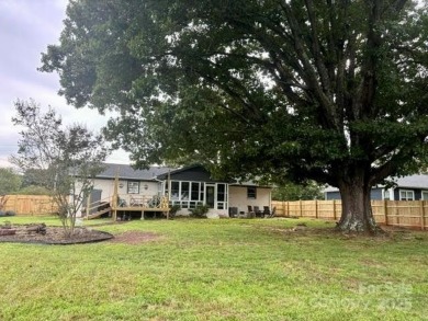 Welcome to 1535 Rolling Meadow! This stunning brick ranch is on Gastonia Municipal Golf Course in North Carolina - for sale on GolfHomes.com, golf home, golf lot