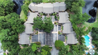 This updated first-floor villa in Shipyard is the second home on Shipyard Golf Club in South Carolina - for sale on GolfHomes.com, golf home, golf lot
