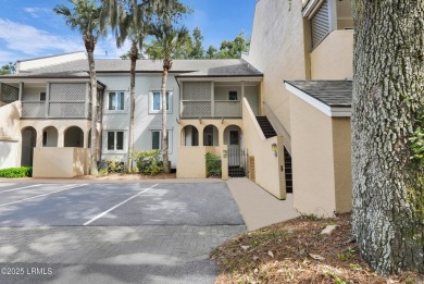 This updated first-floor villa in Shipyard is the second home on Shipyard Golf Club in South Carolina - for sale on GolfHomes.com, golf home, golf lot