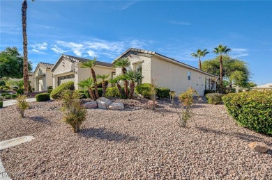 Beautiful 2 bed + den, 2 bath home on a desirable corner lot in on Siena Golf Club in Nevada - for sale on GolfHomes.com, golf home, golf lot