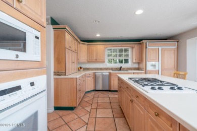 PRICE REDUCED! Welcome to your dream home nestled in the heart on Homestead Golf Club and Resort in Utah - for sale on GolfHomes.com, golf home, golf lot