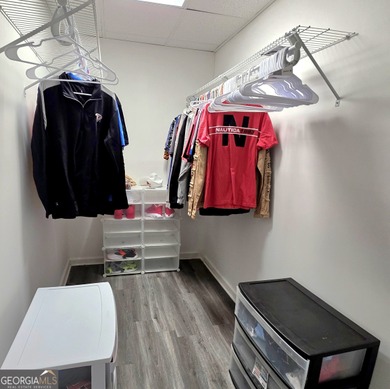 Beautifully maintained 4BR/3.5BA home in the gated community of on Fairfield Plantation Golf and Country Club in Georgia - for sale on GolfHomes.com, golf home, golf lot