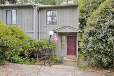 This charming 2-bedroom, 1-bathroom townhouse offers comfortable on Forest Hills Golf Club in Georgia - for sale on GolfHomes.com, golf home, golf lot