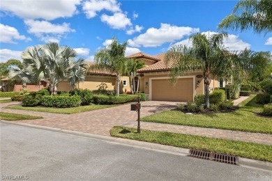 PRICED TO SELL NOW! This is the lowest-priced villa in on The Classics Country Club At Lely Resort in Florida - for sale on GolfHomes.com, golf home, golf lot