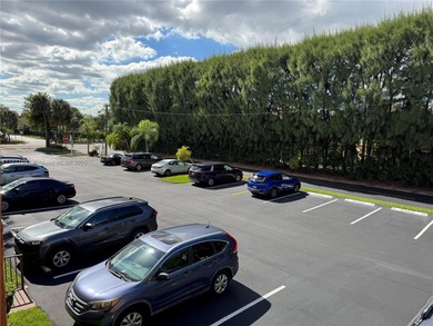 Beautiful and spacious 2BR/2BA condo in the prestigious 55+ on Sunrise Lakes Phase III in Florida - for sale on GolfHomes.com, golf home, golf lot